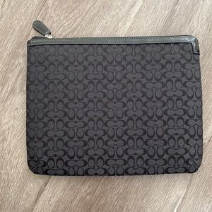 Coach - Envelope Clutch